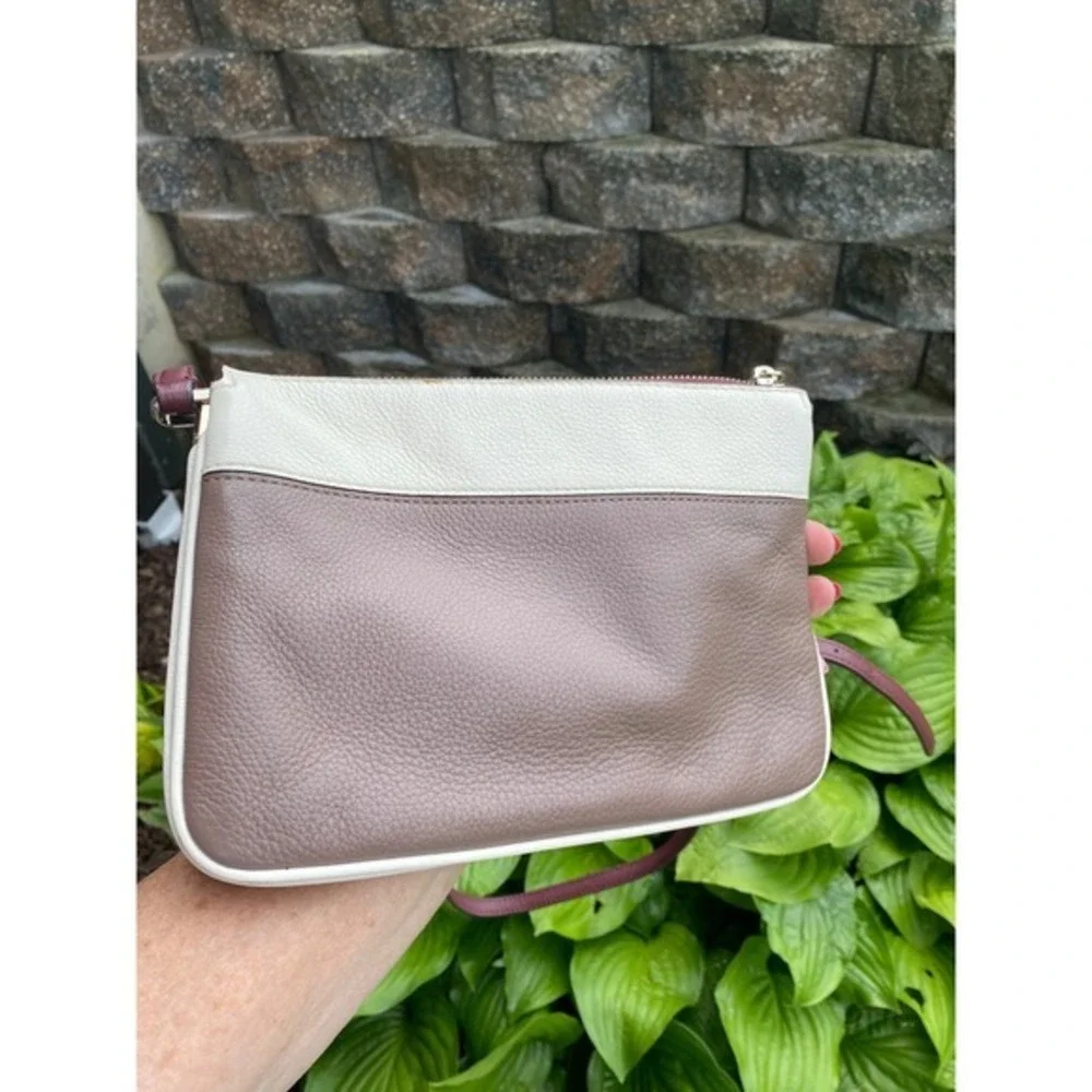 Kate Spade Colorblock Pebbled Leather Bag‎ Triple Compartment Crossbody Taupe